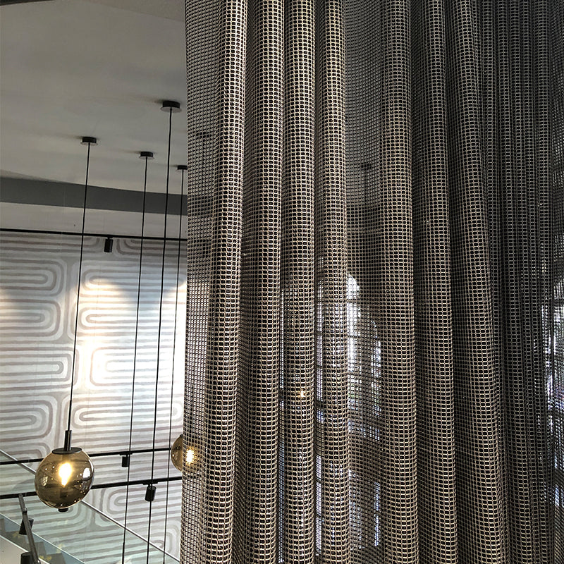 Knit – eleganter Design-Vorhang nach Maß in moderner Netzoptik Architektur halbtransparent