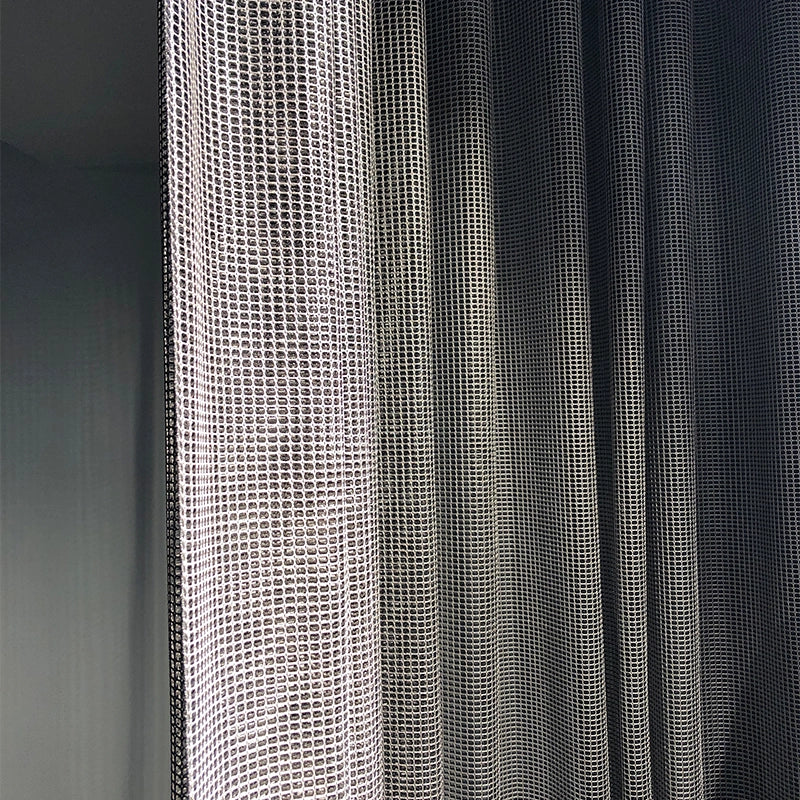 Knit – eleganter Design-Vorhang nach Maß in moderner Netzoptik Architektur halbtransparent