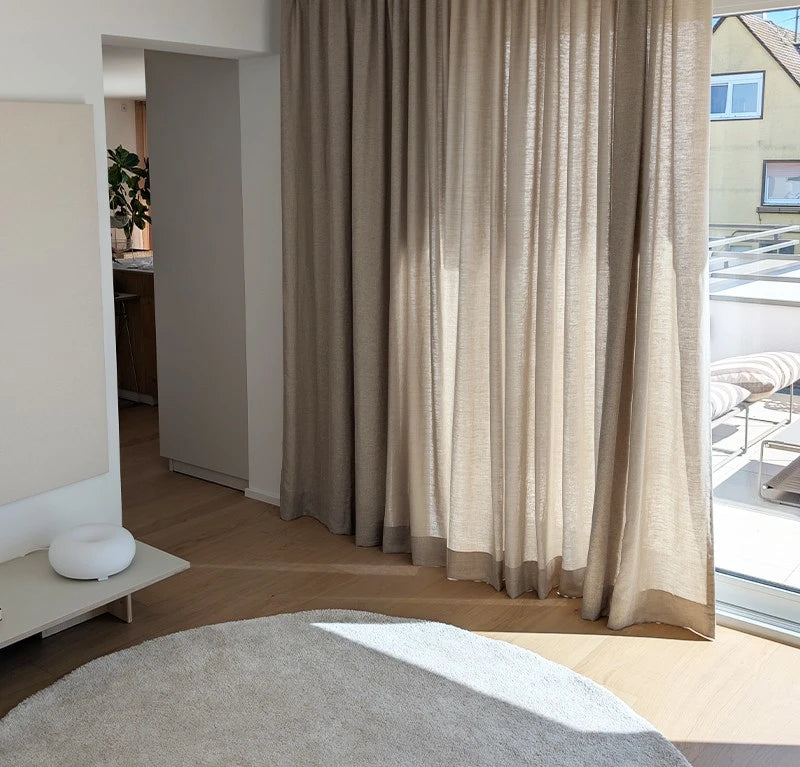 Gentle Touch – moderner Vorhang mit hohem Leinenanteil natürlicher Griff in zeitlosen Farben