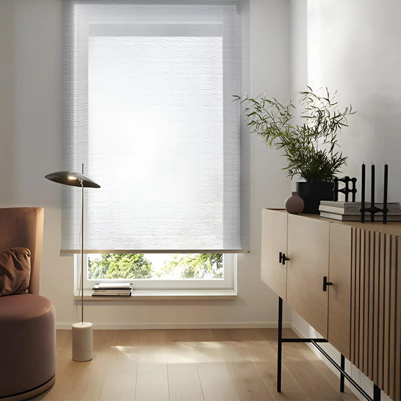 Seaside – modernes Design-Rollo nach Maß mit fließendem Wellenmuster Webstruktur Weiß Beige Silber Grau