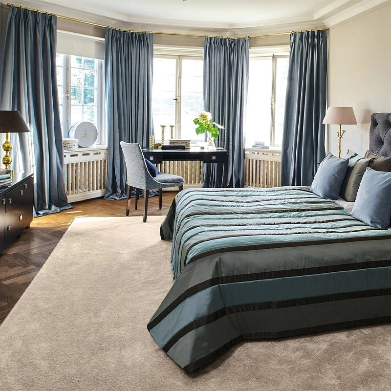King – hochwertiger Samtvorhang nach Maß mit elegantem Glanz weich fließend in 50 modernen Farben