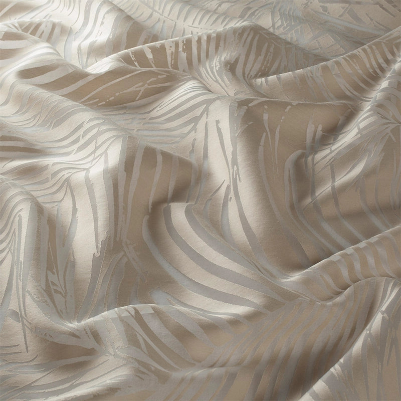 Silent Leaves – halbtransparenter Ausbrenner-Vorhang nach Maß mit modernem Blattmuster Floral