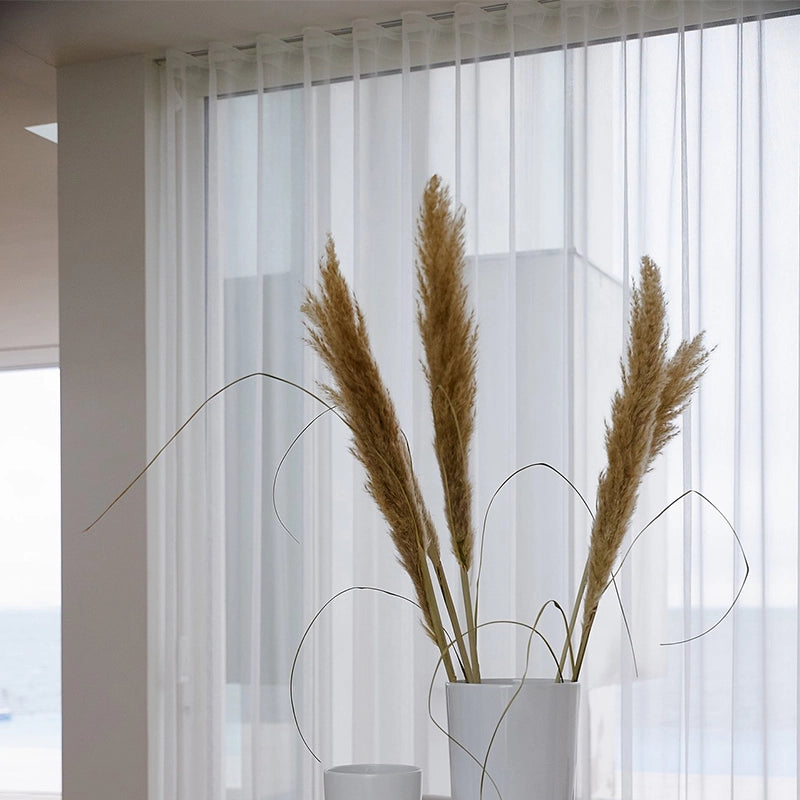 Averie – transparenter Vorhang nach Maß mit moderner dezenter Metallic-Struktur