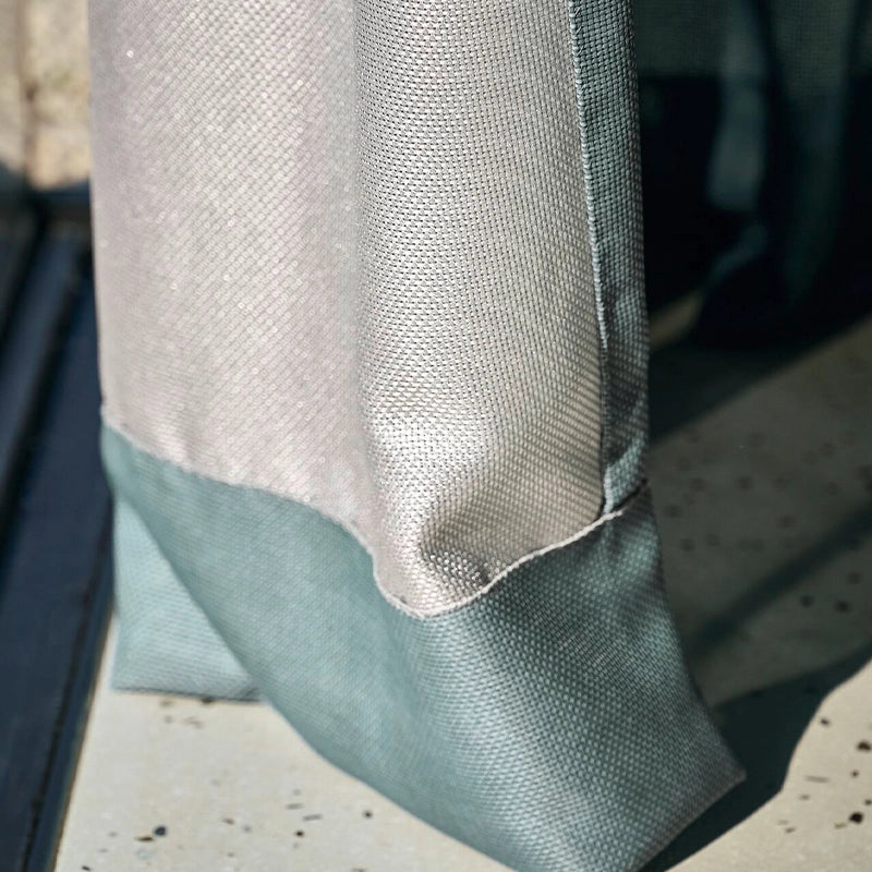 Silver Shield – Sonnen- und Wärmeschutz-Vorhang nach Maß mit reflektierender Aluminium-Rückseite