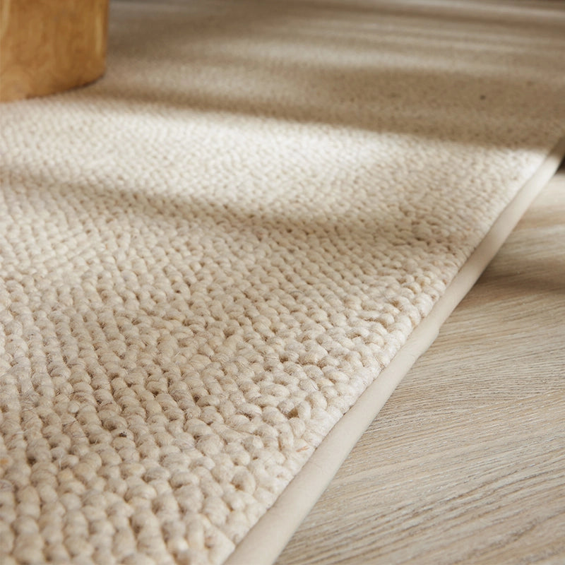 Loop – natürlicher weicher Schurwoll-Teppich nach Maß mit lebendiger Schlingenstruktur