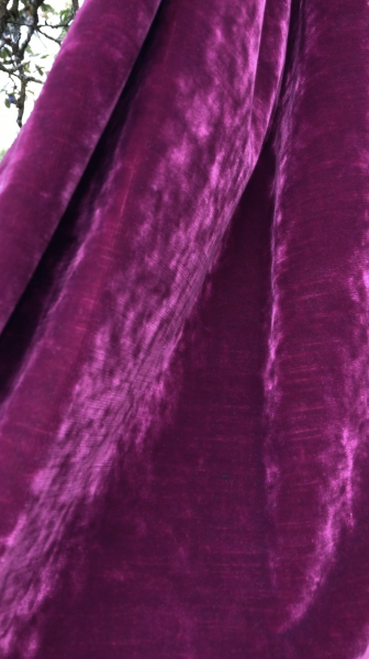 Exklusiver Samt Vorhang Sensual Velvet seidig schimmernder Glanz weiche Haptik 38 Farben Thermo