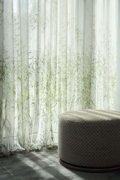 Vorhang Piece of Lawn transparent mit filigranem Blatt Natur Gras Muster Weiß Grün nach Maß