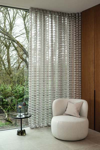 Design Vorhang Wavy modernes Streifen Muster silber, creme, weiß für Schienen& Stangen nach Maß